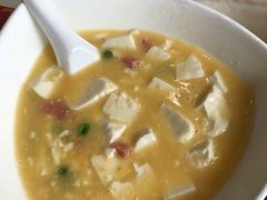 蟹黄豆腐-传统香辣蟹-海鲜锅(上河坊店)