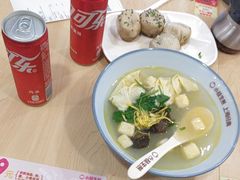 -小杨生煎(成山巴黎春天店)