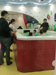 -爱玩爱游亲子母婴(旭辉广场店)