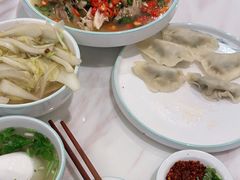 -犇逸·乐山跷脚牛肉·四川现炒(览海店)
