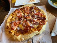 经典鲜茄培根披萨-玛格萝妮(汇智国际商业中心店)