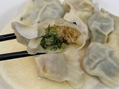 -孖妹上肉饺子馆