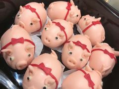 萌猪猪豆沙包-权金城(龙旗店)