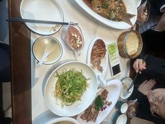 -梅利汴京烤鸭•开封豫菜地标店(东大街店)