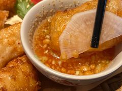 -大头虾越式风味餐厅(光明广场店)