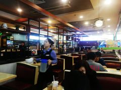 -九龙湾茶餐厅(东门店)