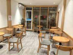 -丁丁&当当牦牛酸奶·酥油面包(官门口店)