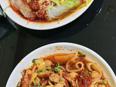 -烤肉小伙烤肉店