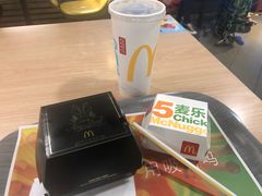 -麦当劳(光新乐购店)
