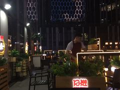 -日进一片海.生腌海鲜火锅.宵夜烧烤(三里屯总店)
