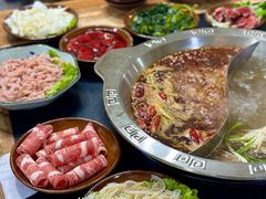 -重庆故事姊妹老火锅(财经学院店)