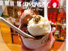 -VENCHI 闻绮(上海佛罗伦萨小镇店)