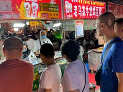 -正宁路小吃夜市