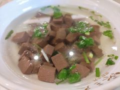 馋口鸭血汤-馋三尺蟹粉小笼(人民广场店)