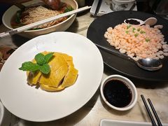 -吴越荣记苏州菜·松鼠桂鱼 100% 活鱼现做(月光码头店)