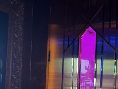 -温莎KTV(珠江路店)