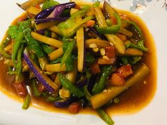 -西域阿里马新疆菜·清真(桂花路店)