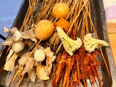 -牛串门串串香(东直门簋街总店)
