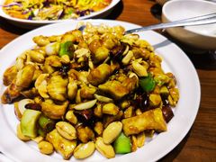 宫保鸡丁-眉州东坡·熊猫主题餐厅(枫蓝店)