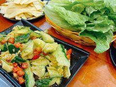 拍黄瓜-曹丞相·地锅鸡·地锅鱼(武林店)