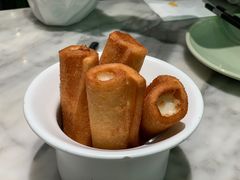 -蝴蝶里·粤菜·点心(滨江龙湖店)