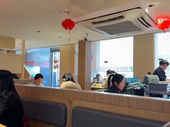 -豪客来牛排(人民东路店)
