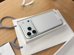 -Apple零售店(深圳益田假日广场店)