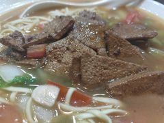 -二扁私房面馆(崂山路店)