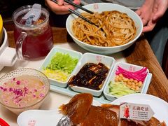 -小吊梨汤·北京菜·烤鸭(王府井银泰in88店)