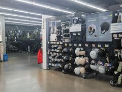 -迪卡侬(越秀公园店)