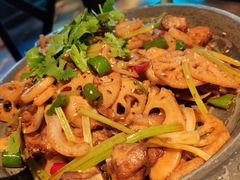 干锅蒜香小排骨-嘉禾·悦享餐厅(八方汇店)