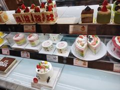 -罗森尼娜(德思勤店)