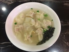 虾肉小馄饨-王家沙点心店(南京西路总店)