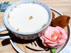 贵妃小筑撞奶-初拾·花里餐厅(钜城华亿店)