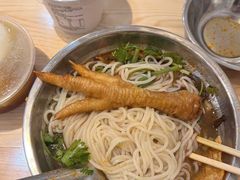 -柳州肥姨妈大骨螺蛳粉(东靖路店)