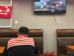 -周鱼小馆石锅酸菜鱼(活力汇店)