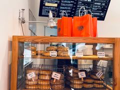 面包甜点陈列柜-Catch Bagel(芳草地店)