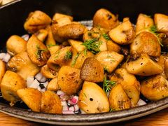 -龟兹KUCINA·新疆菜(前滩L+PLAZA店)