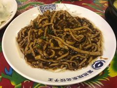-篱笆院东北饺子王(欧阳路店)