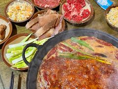 -黄潇洒老火锅(九眼桥宏济巷店)
