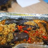 面对各种美食，我们是忍着，告诉自己不能白流汗水了