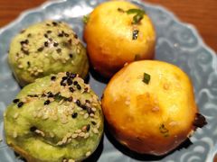 芥菜银鱼生煎-鑫震源·苏式大虾生煎(山塘街店)