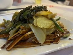 -叒缘夜光杯(望江橡树林店)