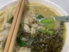 -明呈黄鱼面馆(斜土路店)