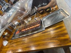 -哈尔滨小酒馆·鲜肉现穿自助烧烤(康新花园店)
