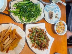 -梁姐啤酒鱼(兴坪古镇店)