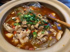 紫苏焖牛蛙-火宫殿·湘菜小吃·商务宴请·生日聚会(东塘店)