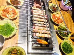 -悦屋老板娘的烤肉店(紫薇田园店)