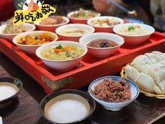 -蓝田九大碗民俗食府(蓝田店)