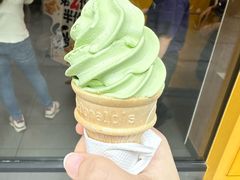 -麦当劳(宝山大厦店)